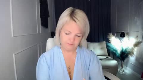 emmmam online show from June 2026 01:45:01 AM