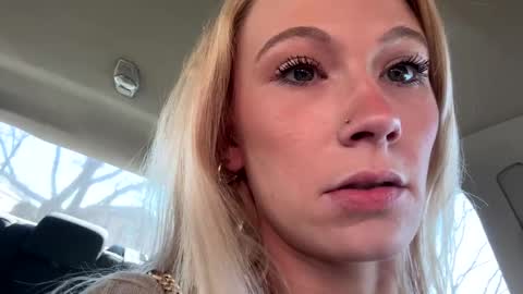 Snapshot of emmwarr1514 chatting on March 2025 02:48:02 PM emmwarr1514 online show from March 2025 02:48:02 PM