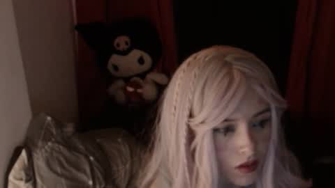 emmy__smith online show from September 2025 06:51:02 AM