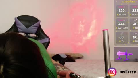 Emmy online show from October 2025 02:59:02 AM