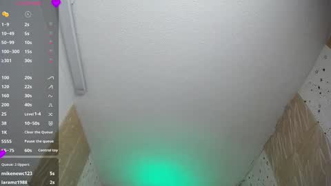 emmy_durant online show from November 2025 08:53:02 PM