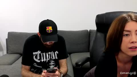 Em online show from March 2026 09:54:01 PM