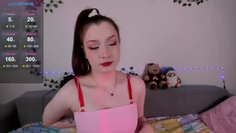 Snapshot of emmyflower chatting on February 2025 08:27:02 PM emmyflower online show from February 2025 08:27:02 PM