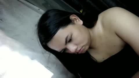Snapshot of empressrheo chatting on April 2026 05:21:02 AM empressrheo online show from April 2026 05:21:02 AM