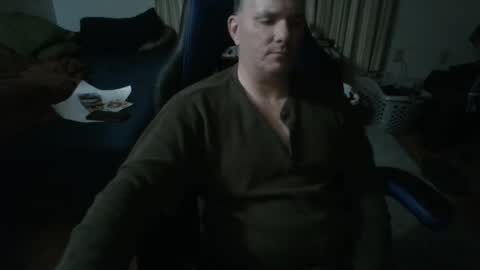 Snapshot of emsguy1 chatting on January 2025 06:40:01 AM Matt online show from January 2025 06:40:01 AM