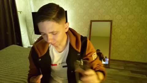 Snapshot of emveeboy96 chatting on November 2025 09:55:02 AM emveeboy96 online show from November 2025 09:55:02 AM