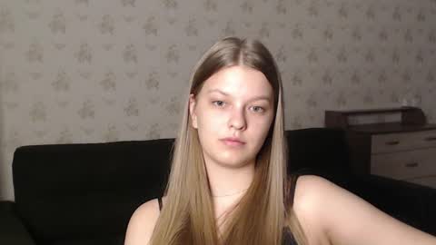 Snapshot of emysway chatting on February 2025 03:16:01 PM EmySway online show from February 2025 03:16:01 PM