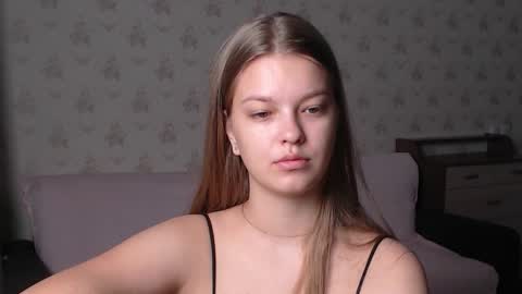 Snapshot of emysway chatting on October 2025 02:12:02 AM EmySway online show from October 2025 02:12:02 AM