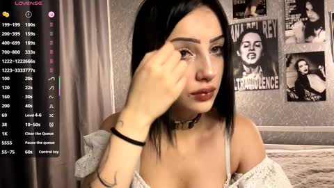 Amelia online show from December 2025 08:59:01 PM