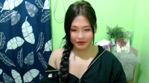 Eva online show from September 2025 07:37:01 PM