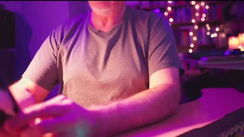 Snapshot of energybra chatting on December 2024 11:55:01 PM uk online show from December 2024 11:55:01 PM