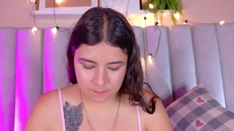 Snapshot of engelstone_ chatting on September 2025 08:32:02 PM E N G E L online show from September 2025 08:32:02 PM