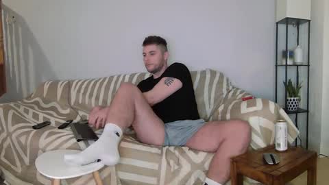 Englishladxxx online show from February 2025 07:51:01 PM