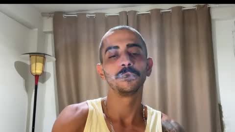 Snapshot of enjoythetrip chatting on December 2024 01:22:01 AM Luke online show from December 2024 01:22:01 AM