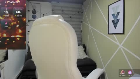 Enma clark online show from December 2025 03:33:01 AM