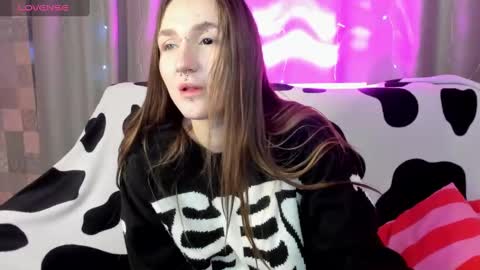 Snapshot of enn_allenn chatting on December 2024 01:26:02 AM enn_allenn online show from December 2024 01:26:02 AM