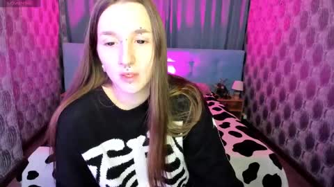 Snapshot of enn_allenn chatting on January 2025 02:31:01 AM enn_allenn online show from January 2025 02:31:01 AM