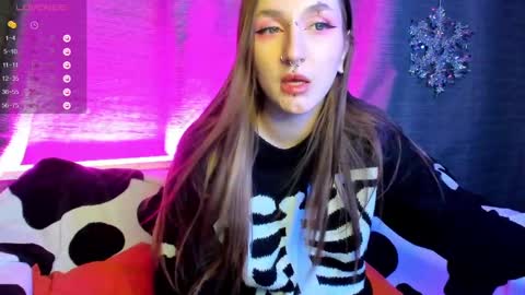 Snapshot of enn_allenn chatting on January 2025 01:56:02 AM enn_allenn online show from January 2025 01:56:02 AM
