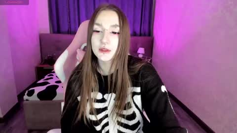 Snapshot of enn_allenn chatting on January 2025 11:32:01 PM enn_allenn online show from January 2025 11:32:01 PM