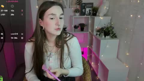 Snapshot of enn_allenn chatting on October 2025 01:45:01 AM enn_allenn online show from October 2025 01:45:01 AM