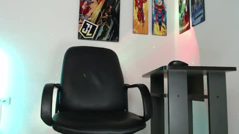 enriblack92 online show from December 2024 03:54:02 AM