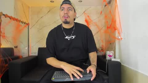 enrique online show from October 2025 01:55:02 PM