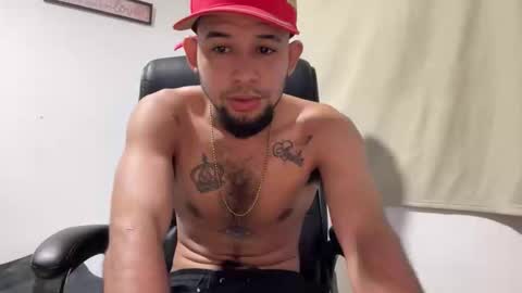 enyel_100 online show from February 2026 08:35:01 AM