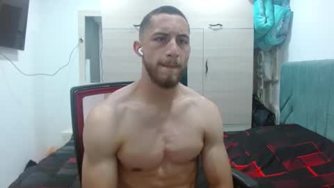 enzo_savage online show from September 2025 05:45:02 PM