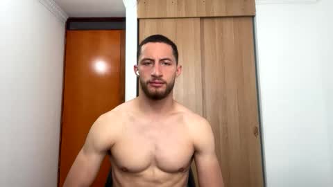 Snapshot of enzo_savage chatting on May 2026 05:52:01 PM enzo_savage online show from May 2026 05:52:01 PM