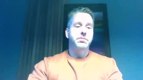 Snapshot of enzoenzo7 chatting on December 2024 03:15:01 PM Enzos Massive Cock online show from December 2024 03:15:01 PM