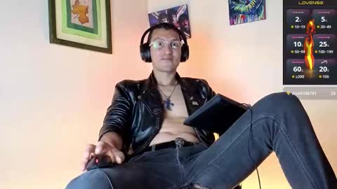 Snapshot of enzoprat chatting on February 2026 05:22:02 PM enzoprat online show from February 2026 05:22:02 PM