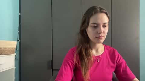 Snapshot of eracloke chatting on February 2026 02:06:02 AM Lily online show from February 2026 02:06:02 AM