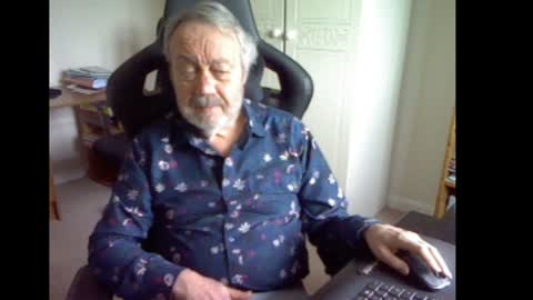erasmus_d online show from February 2025 12:36:02 PM