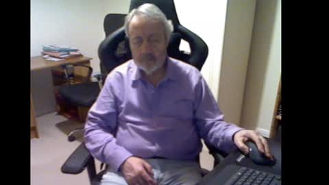 erasmus_d online show from February 2025 05:29:01 PM