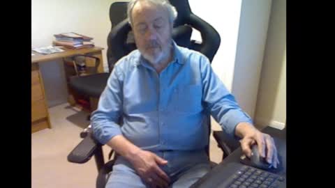 erasmus_d online show from September 2025 05:28:01 PM