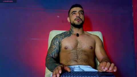Snapshot of eric_harrison1 chatting on May 2026 11:21:02 PM Brayan online show from May 2026 11:21:02 PM