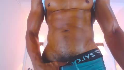 Snapshot of eric_latino chatting on February 2025 07:15:01 AM Eric Latino online show from February 2025 07:15:01 AM
