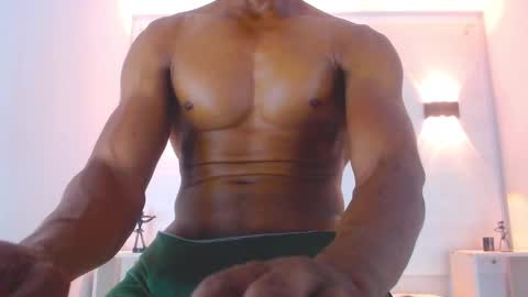 Snapshot of eric_latino chatting on March 2025 09:13:01 AM Eric Latino online show from March 2025 09:13:01 AM