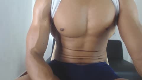 Snapshot of eric_latino chatting on September 2025 03:55:02 AM Eric Latino online show from September 2025 03:55:02 AM