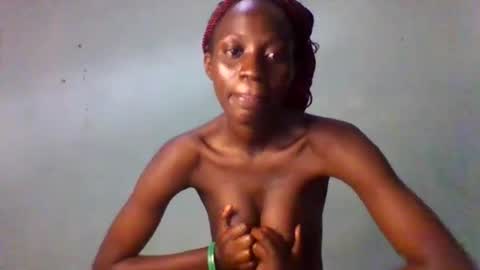 Snapshot of erica843871 chatting on October 2025 08:34:02 AM Erica online show from October 2025 08:34:02 AM