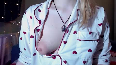 Erica online show from February 2025 09:55:02 AM