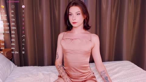 Erica online show from December 2024 12:30:01 PM