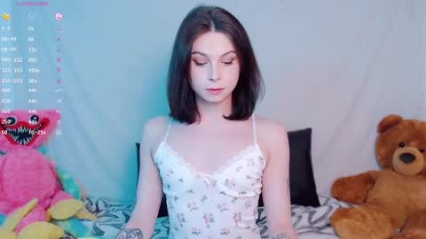 Erica online show from February 2025 12:55:02 PM