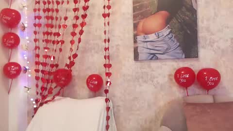 Erikabeee online show from February 2025 10:11:02 AM