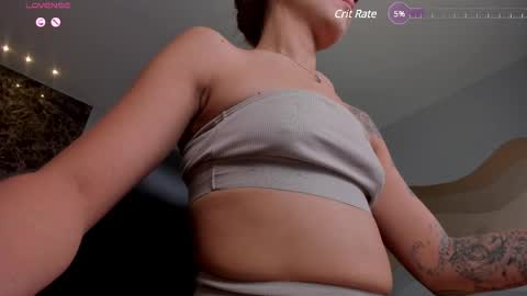 Snapshot of erikabenz chatting on March 2025 06:34:02 PM Erika Benz online show from March 2025 06:34:02 PM