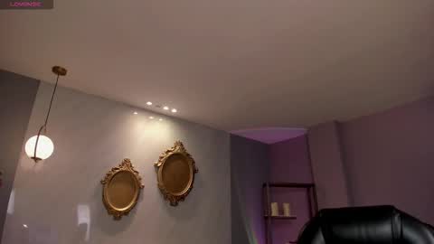 Snapshot of erikabenz chatting on October 2025 12:15:02 PM Erika Benz online show from October 2025 12:15:02 PM