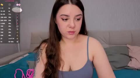 Snapshot of erinlanee chatting on April 2026 07:41:01 AM Erin online show from April 2026 07:41:01 AM