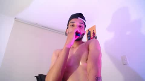 Snapshot of eros_chipre chatting on December 2024 05:38:01 AM Eros online show from December 2024 05:38:01 AM