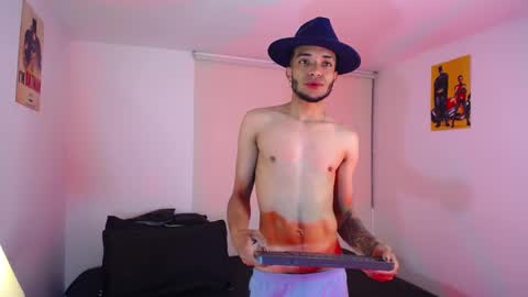 Snapshot of eros_chipre chatting on December 2024 03:04:02 AM Eros online show from December 2024 03:04:02 AM