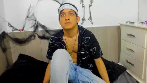 eros_fang online show from October 2025 12:12:02 PM